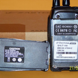 Zastone ZT-V68 2W UHF profesjonalny radiotelefon o mocy 2 watów 16 kanałowy na pasmo 400 - 470 MHz - 3