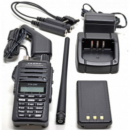 Yaesu FTA-250L - ręczny radiotelefon na pasmo lotnicze z krokiem 8.33 i 25kHz - 4