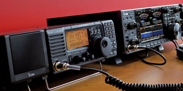 Powrót po latach - ICOM IC-718 znów w sprzedaży